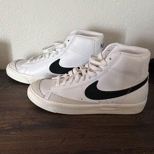 Women’s Nike blazer high top never worn